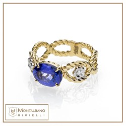 Anello Intrecci ovali con fiori e pietra